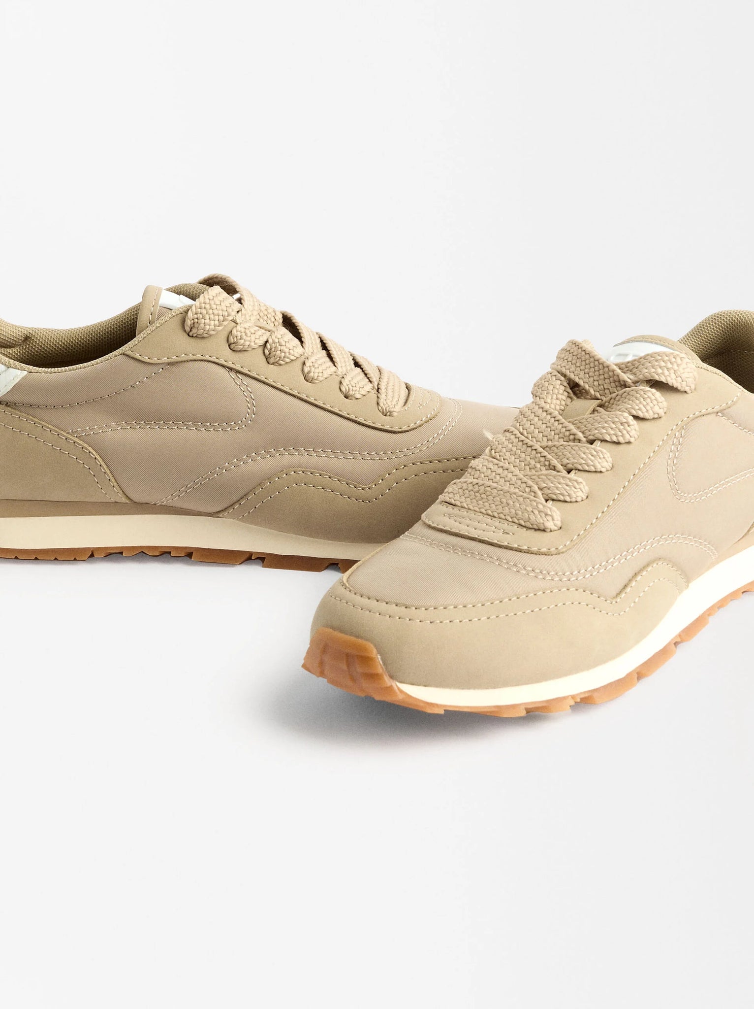 Zapatillas combinadas de nylon