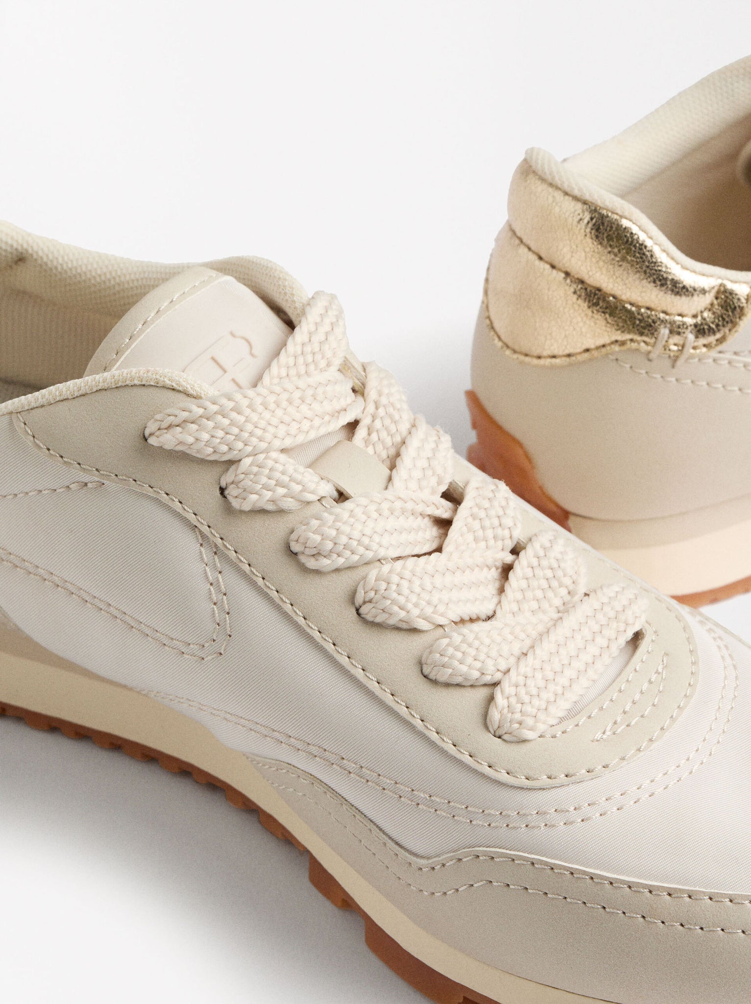 Zapatillas combinadas de nylon