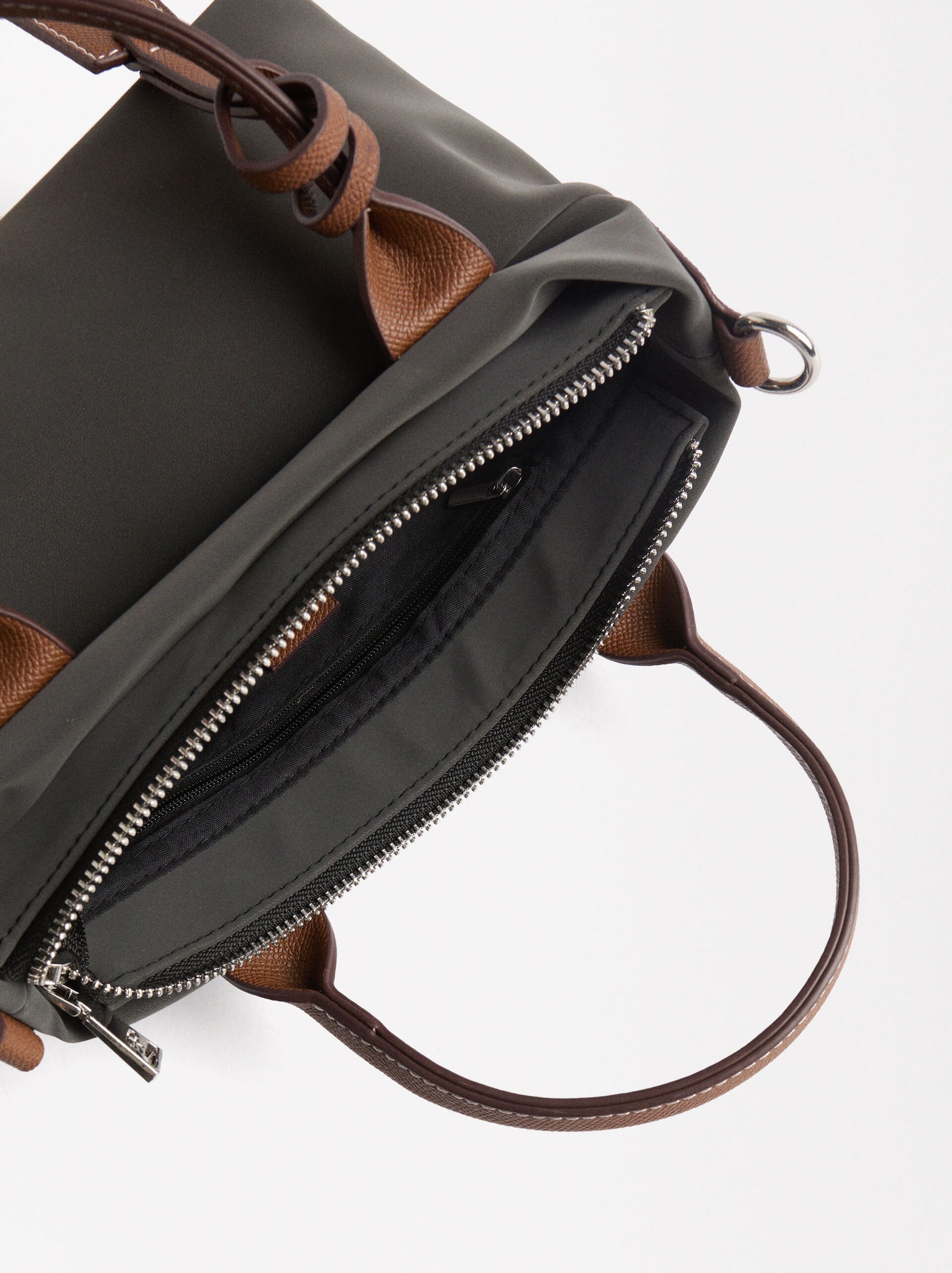 Bolso tote con textura suave M