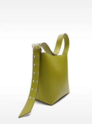 Bolso de hombro asa con tachuelas