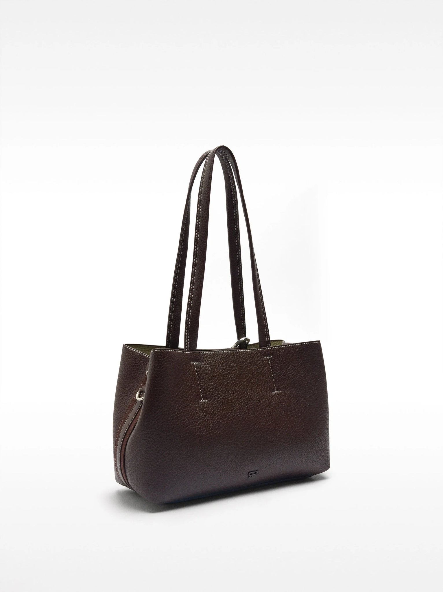 Bolso tote con colgante
