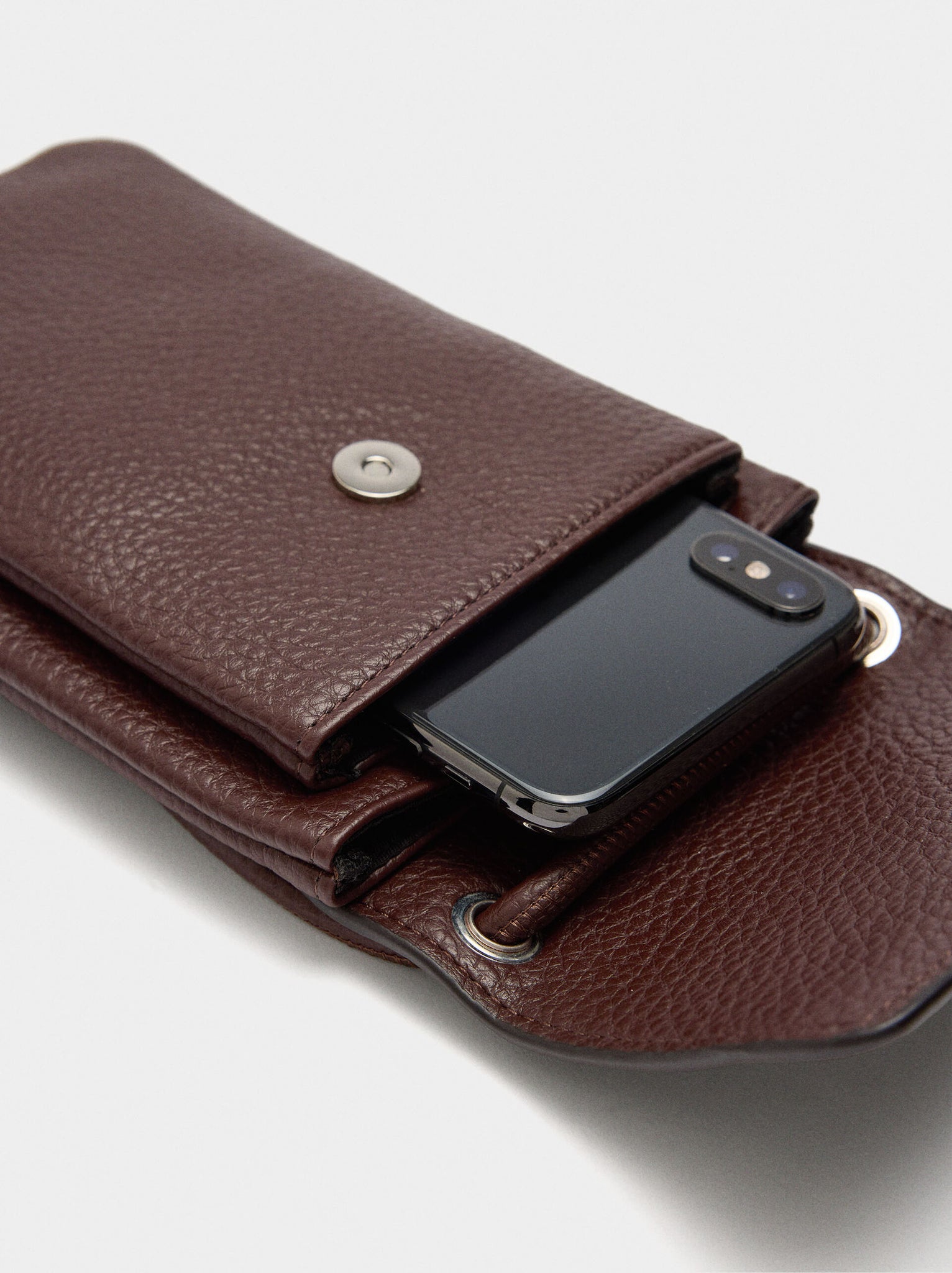 Bolsa para móvil con textura