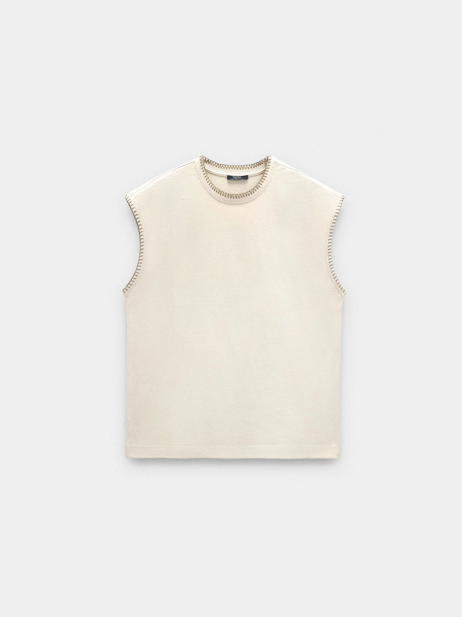 Camiseta con bordes marcados 100% algodón