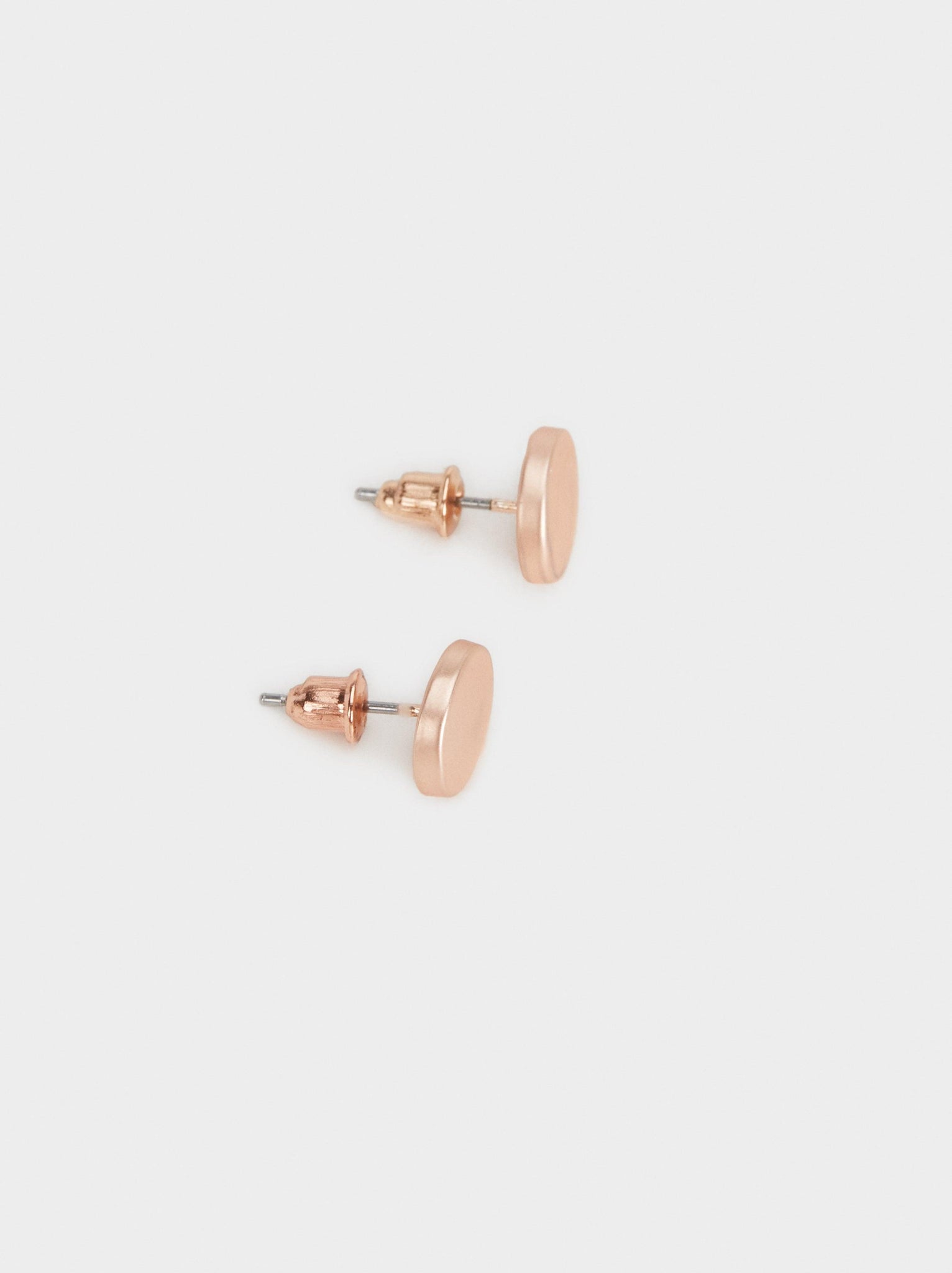 Set De Pendientes Cortos Tachuelas - Parfois Guatemala Accesorios de mujer Guatemala