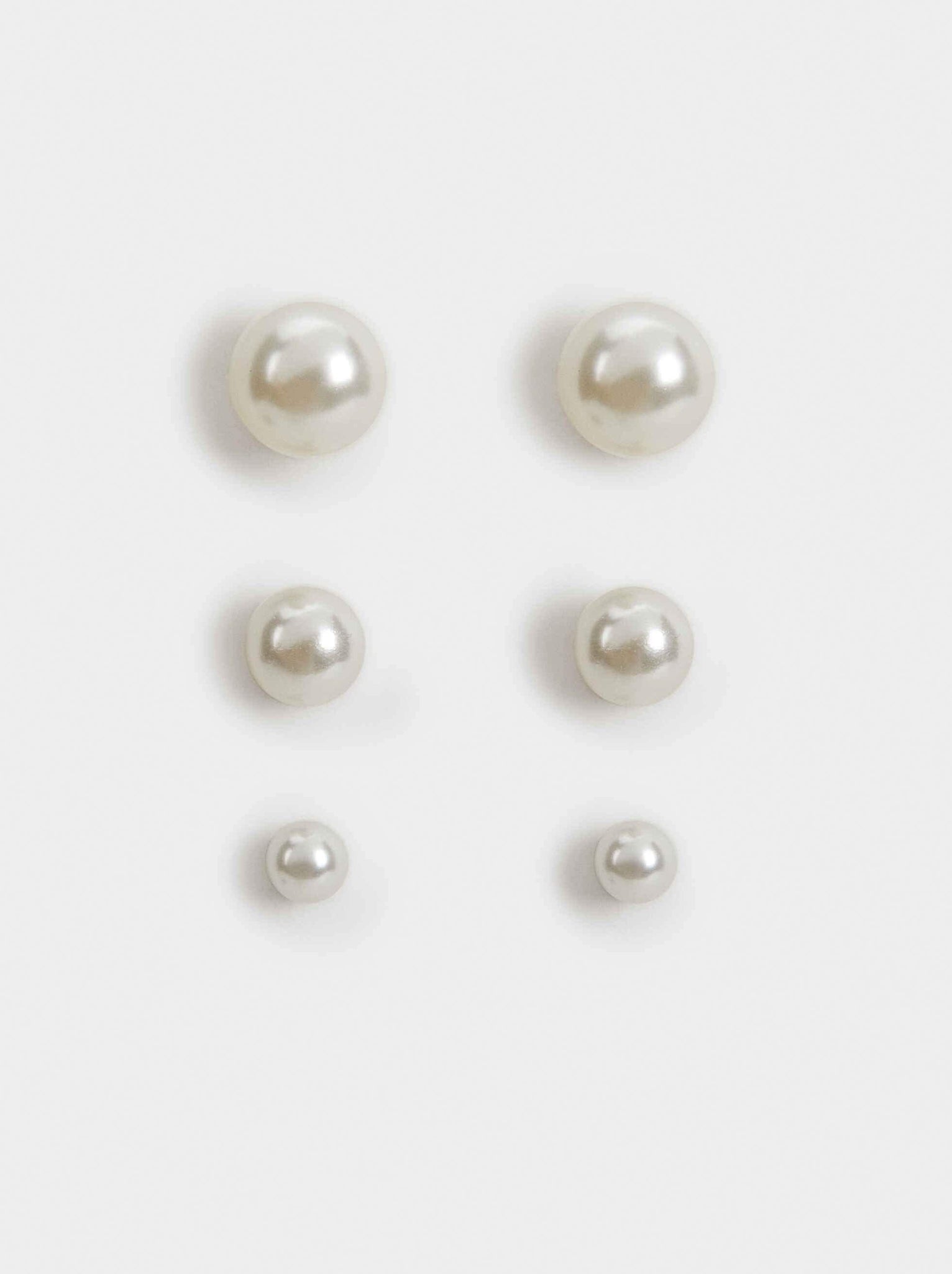 Set De Pendientes Cortos Perlas - Parfois Honduras Accesorios de mujer Honduras