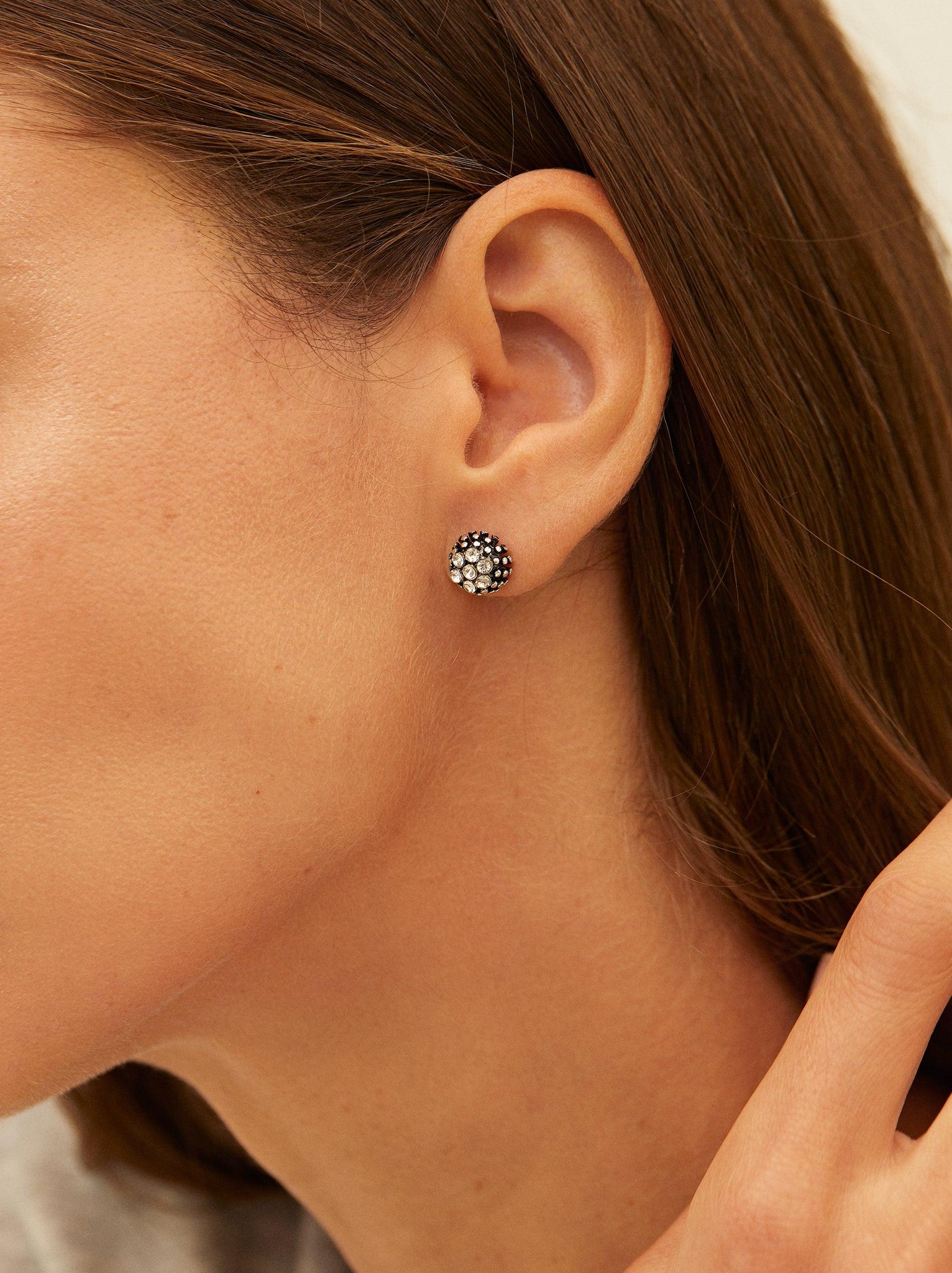 Pendientes Cortos Brillantes - Parfois Guatemala Accesorios de mujer Guatemala