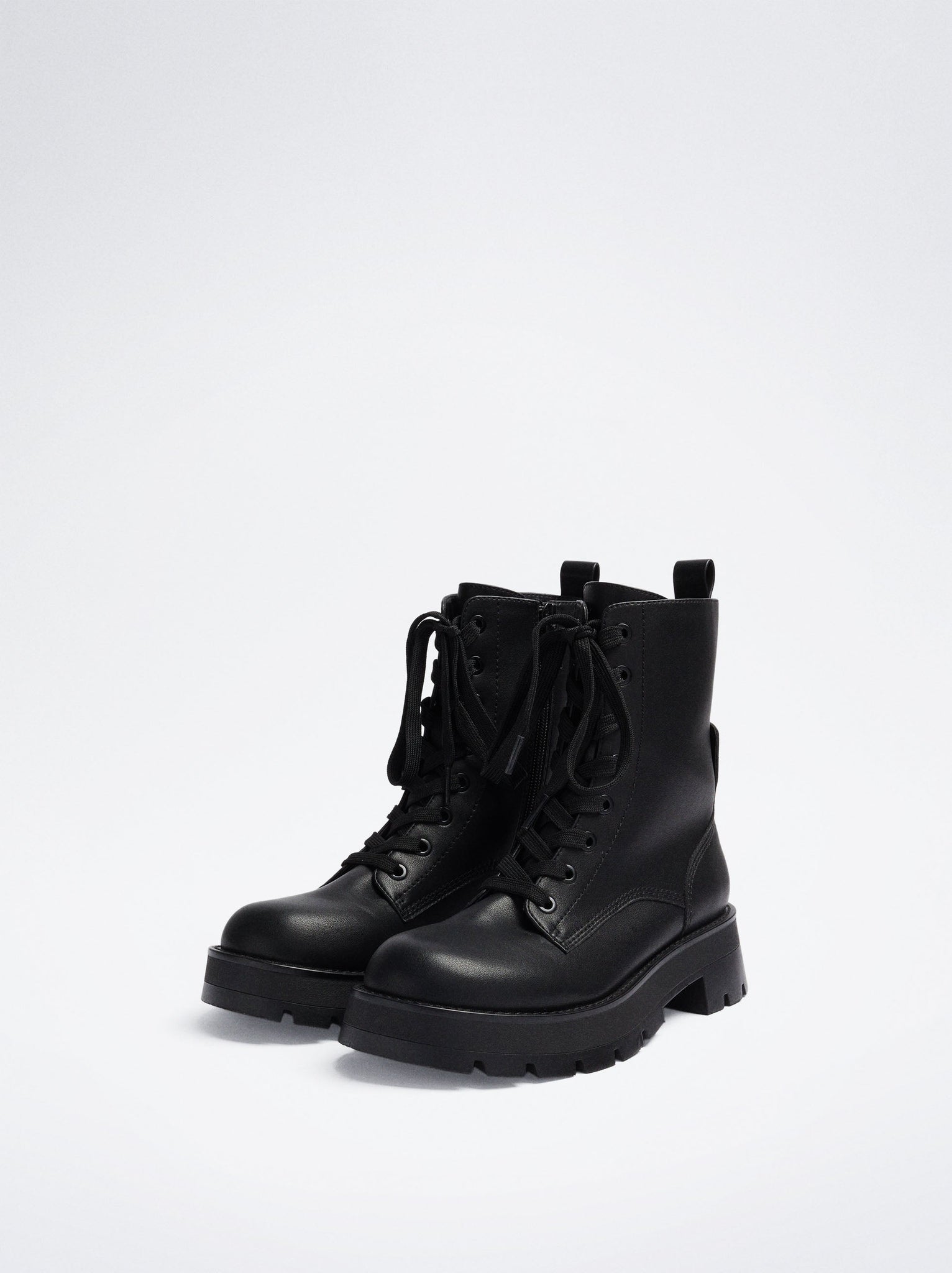 Botas Militares Con Cordones